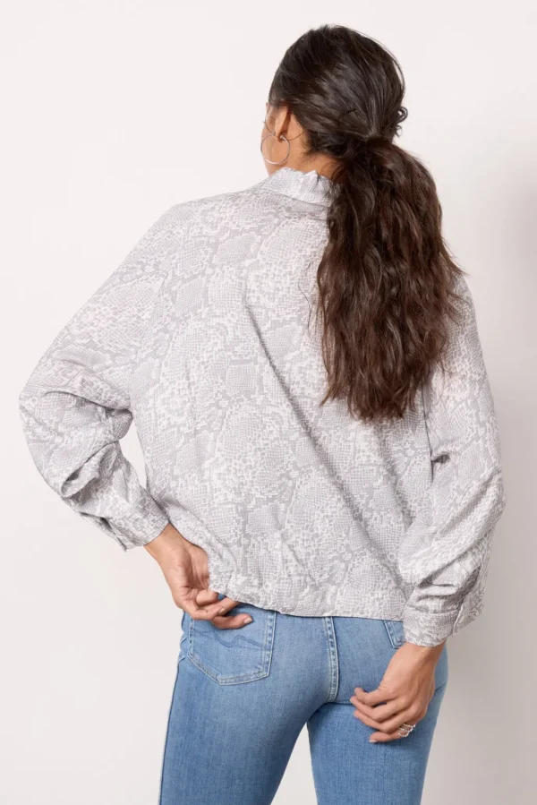 Alpine Button Up