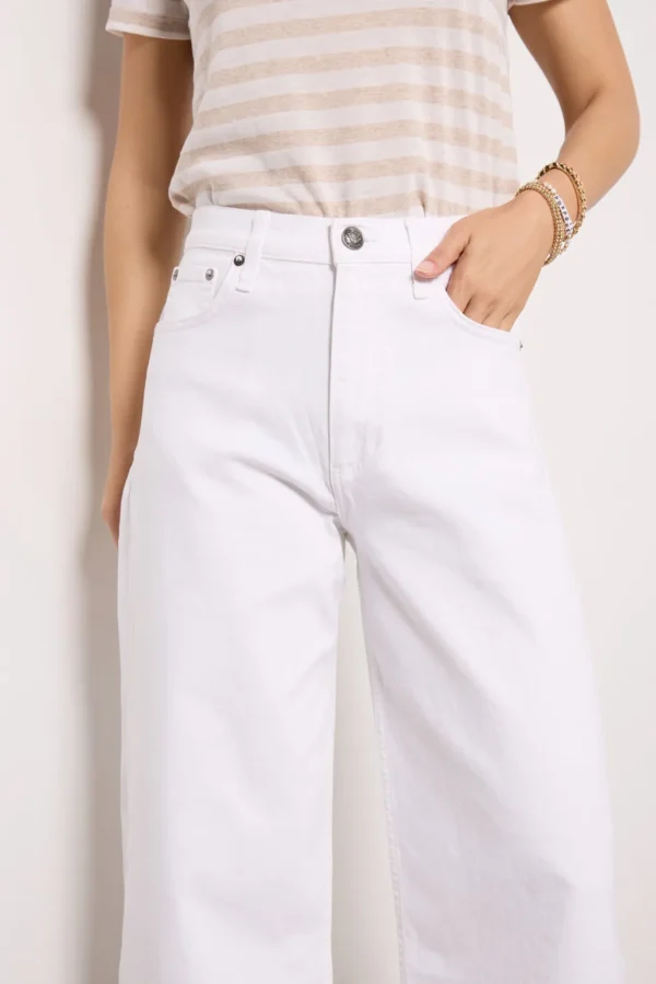 Andi w Cuff
