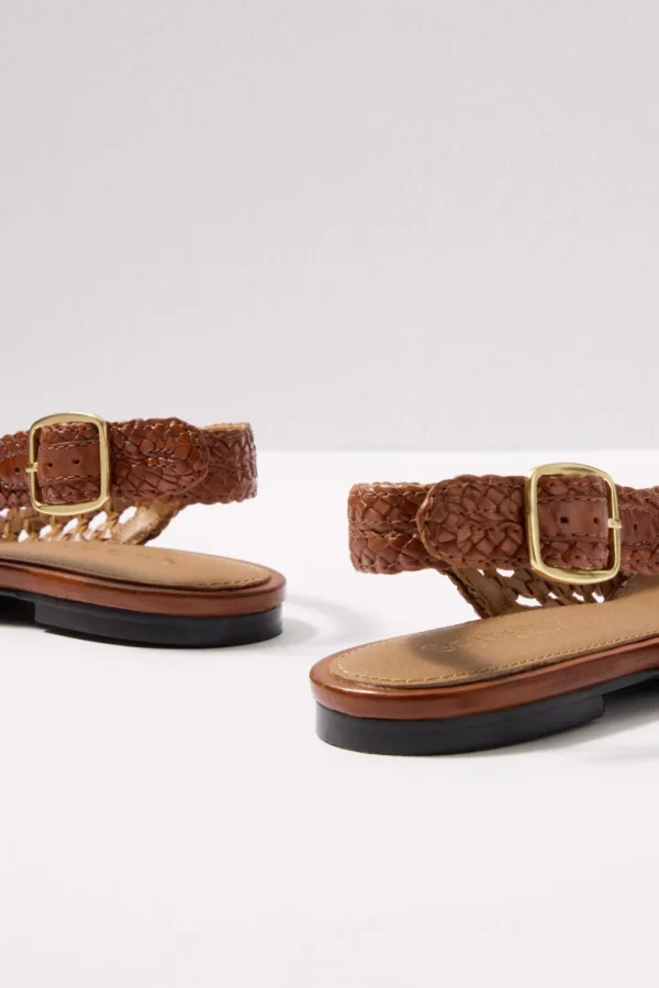 Avalon Woven Flat