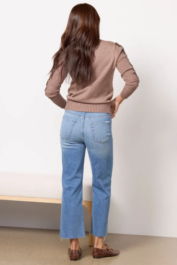 Cropped Alexa