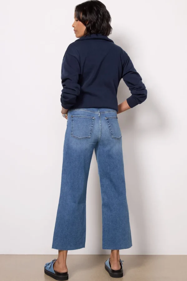 Cropped Alexa w Cut Hem
