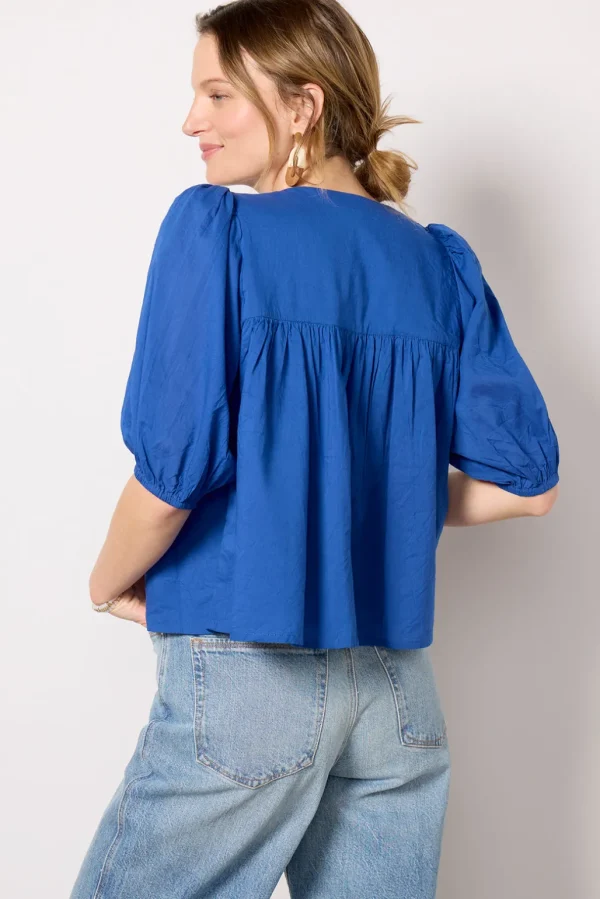 Embroidered Puff Isla Top