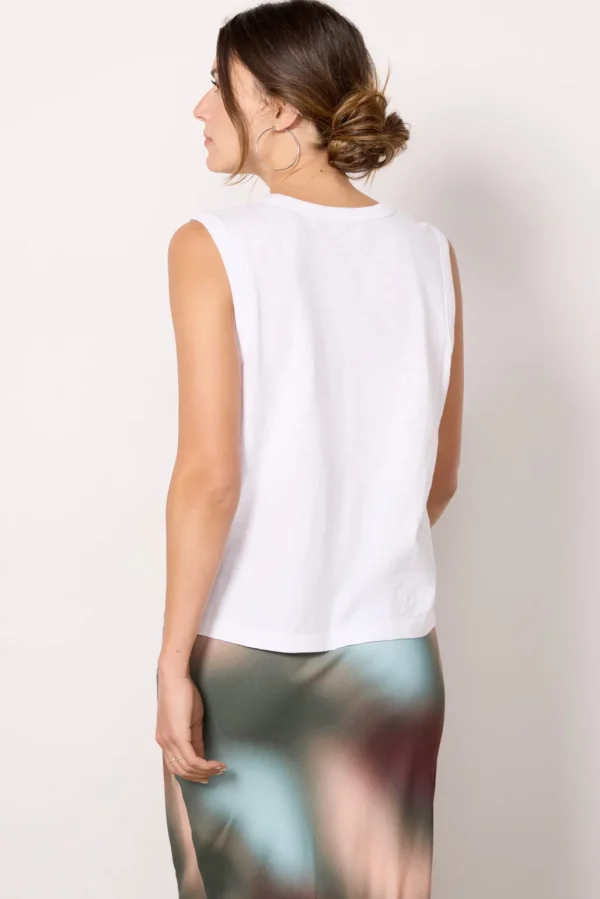 Emery Pocket Tank