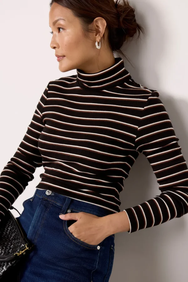 Essential Turtleneck