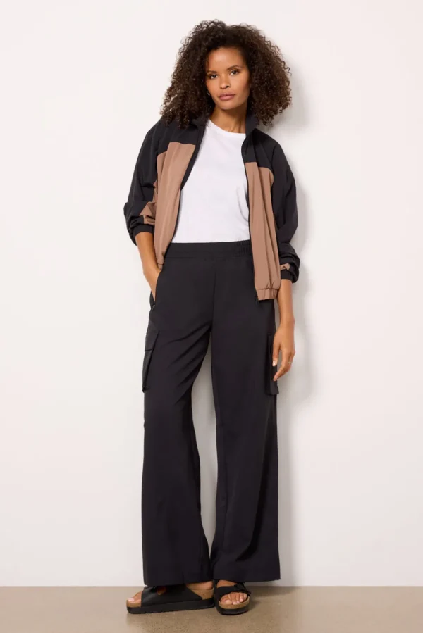 Go Retro Colorblock Jacket