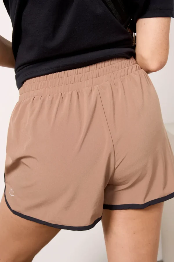 Go Retro Short