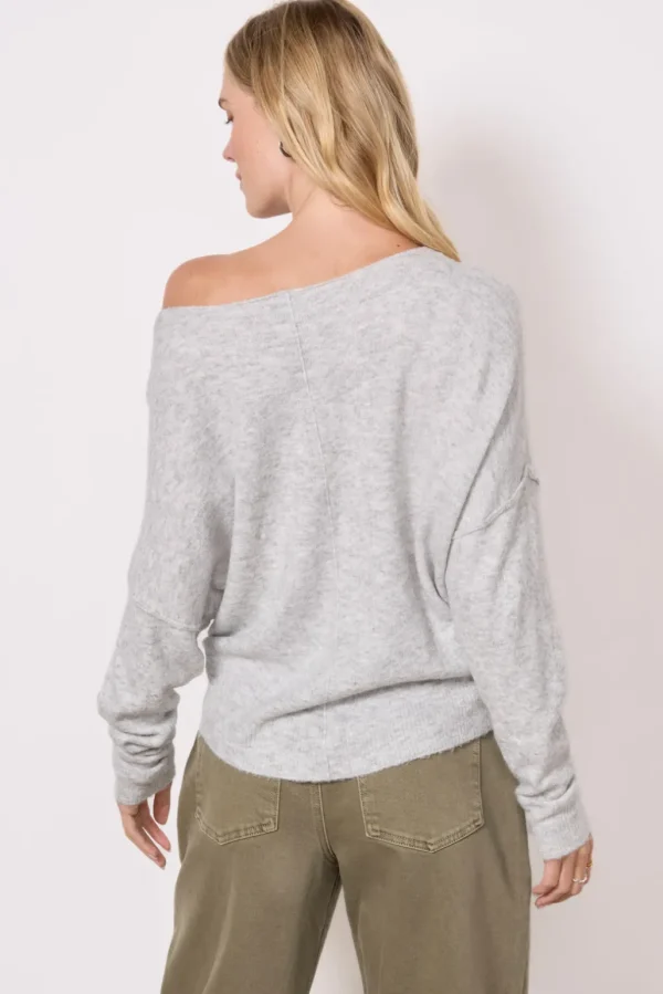 Jessie Off Shoulder Pullover