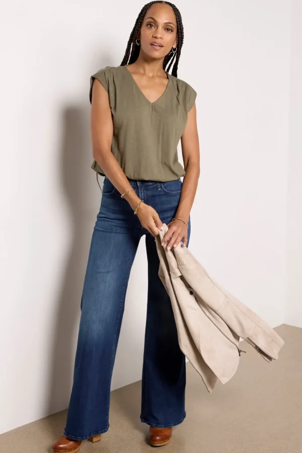 Kinsley Pleated Shoulder Top