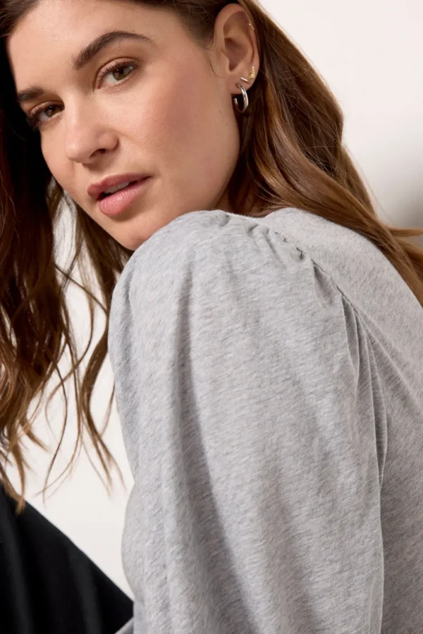Loren Peasant Tee