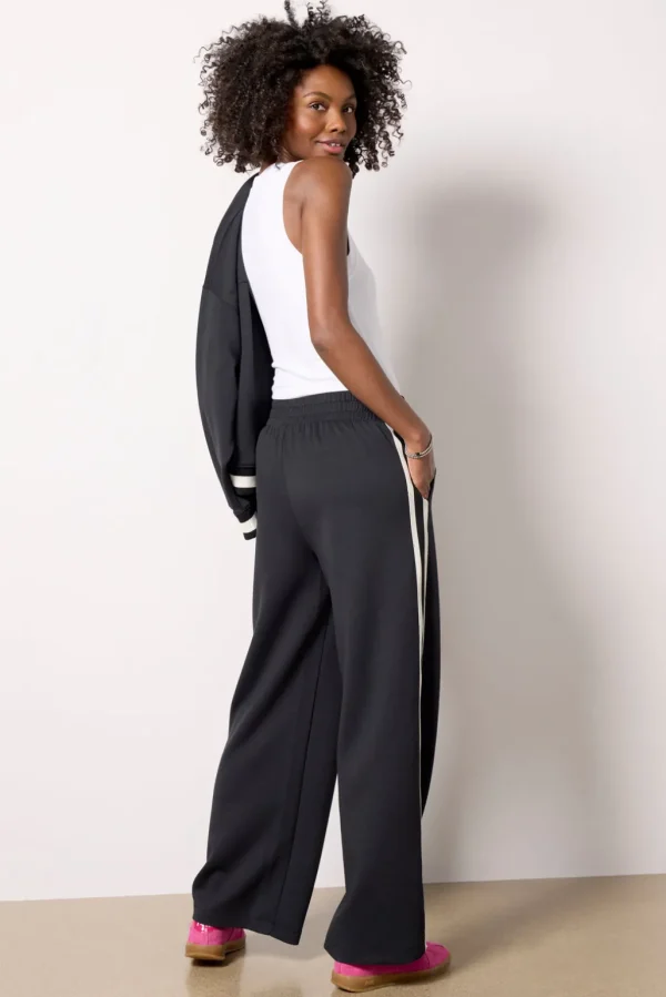 Nia Varsity Track Pant