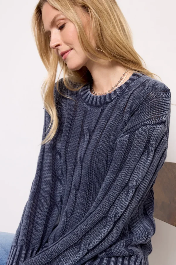 Oaklee Pullover