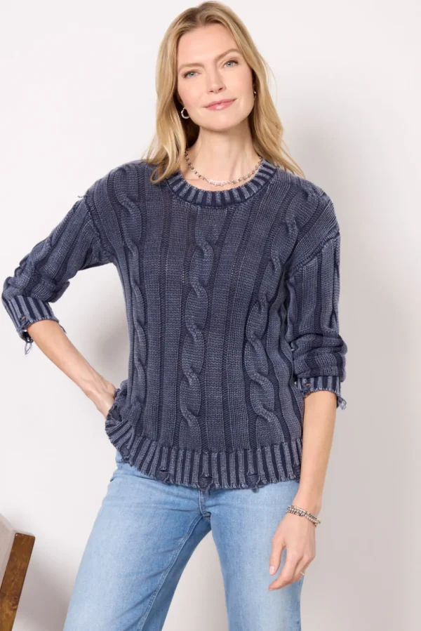 Oaklee Pullover