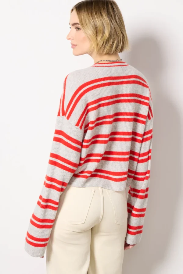 Raxow Pocket Pullover