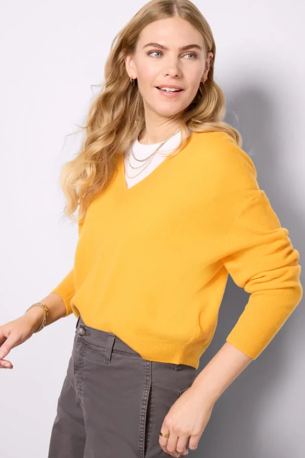 Raxow V-Neck Sweater