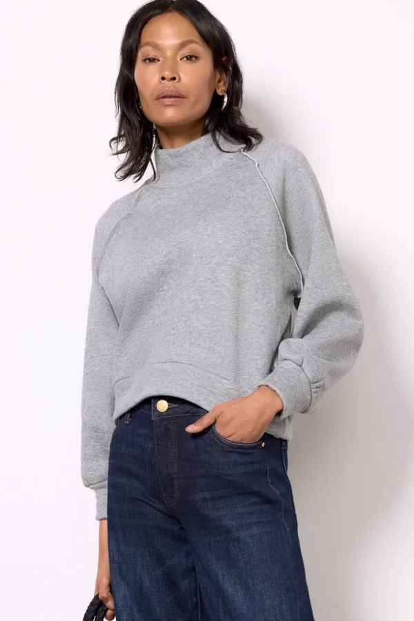 Rhodes Fleece Pullover