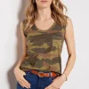Traveler Twist Sleeve Tee