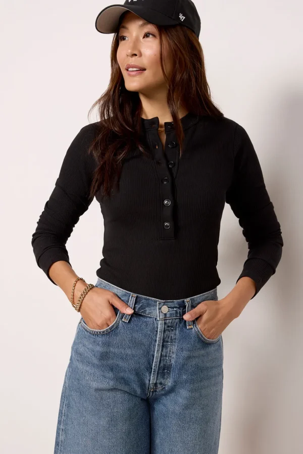 Varra Henley