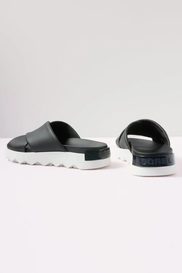 Vibe Criss Cross Sandal
